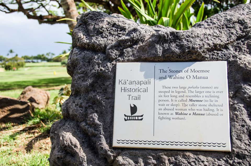Stones of Moemoe & Wahine O Manua